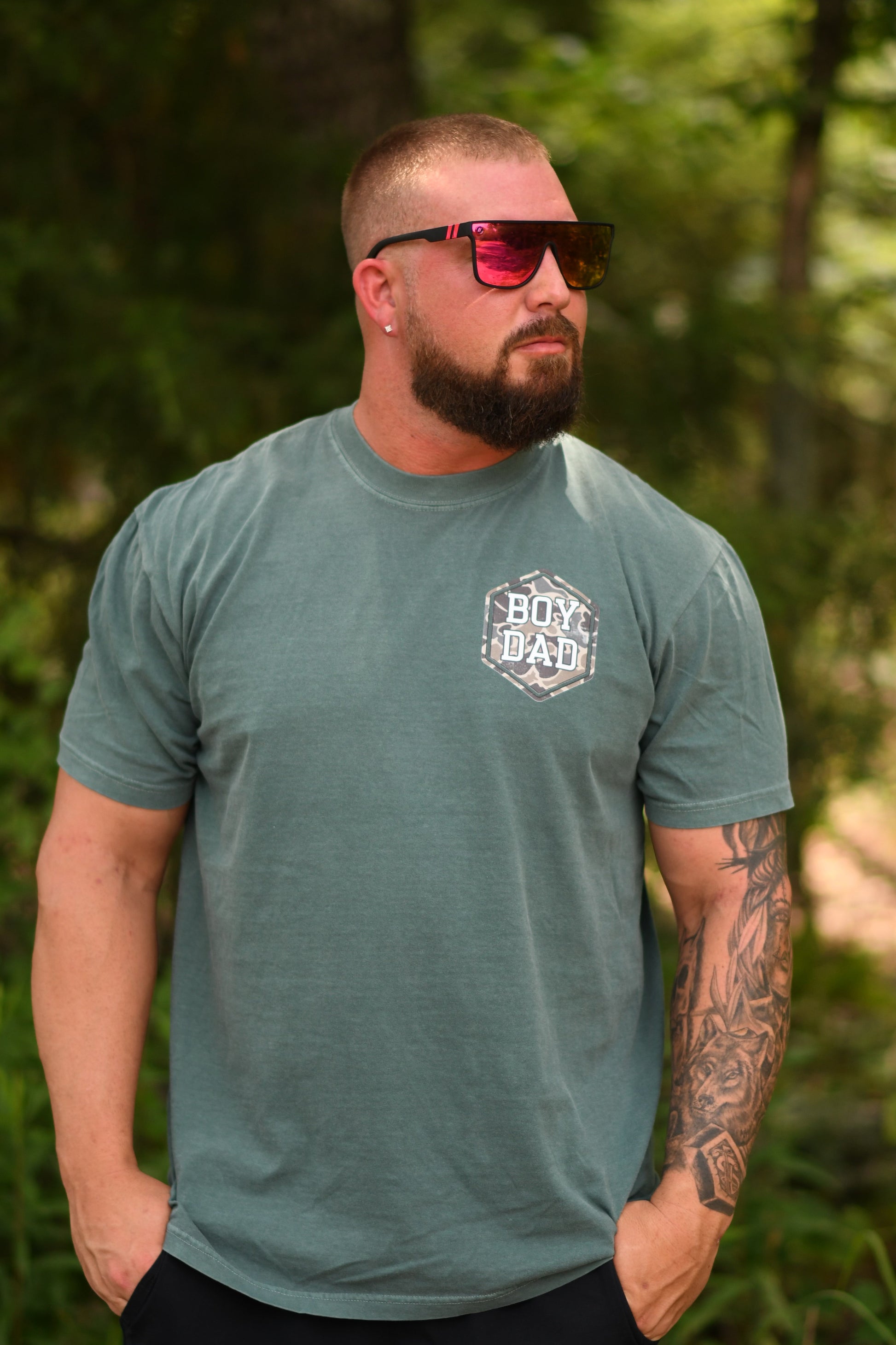 Men’s boy dad tee