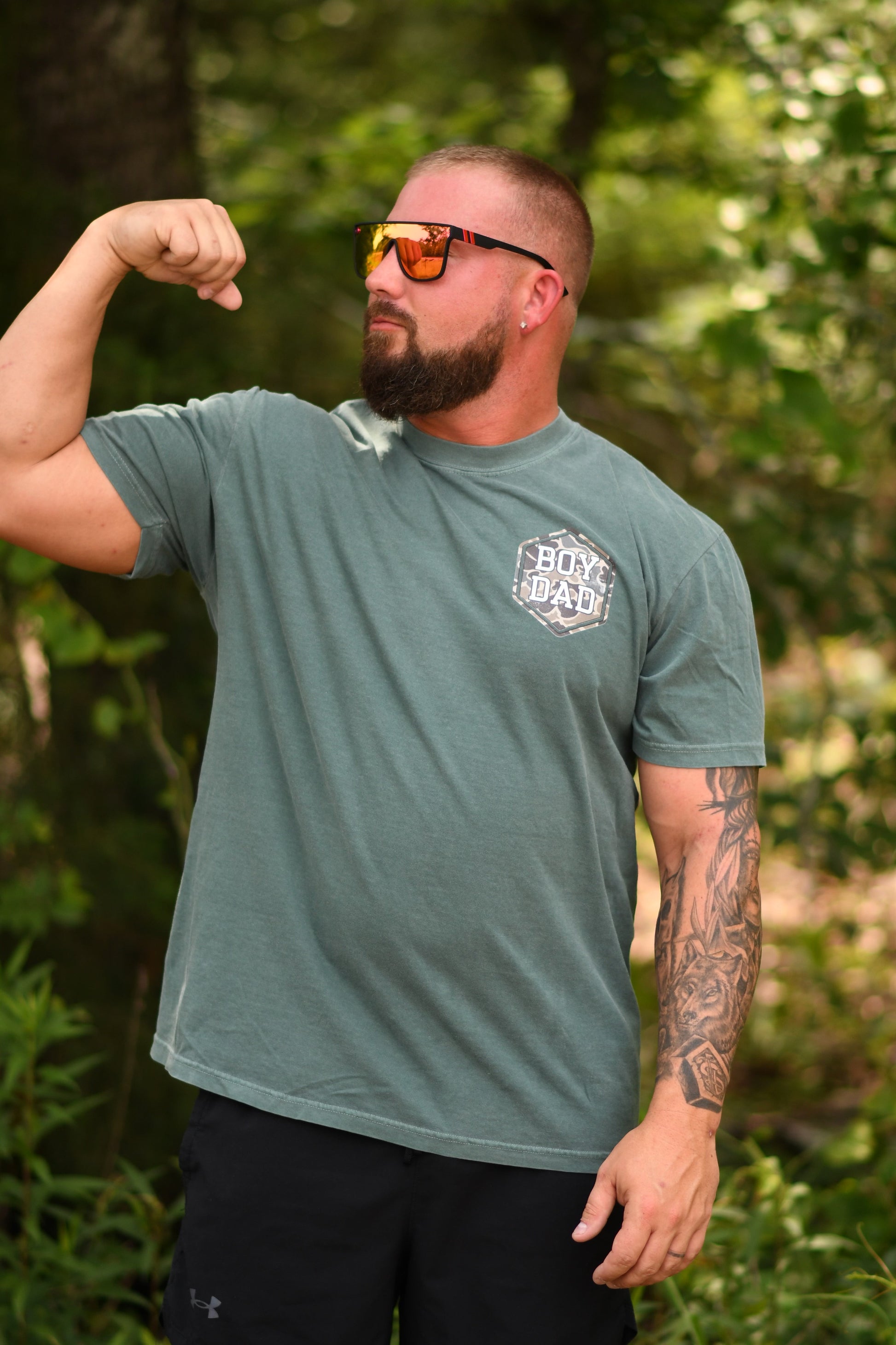 Men’s boy dad tee