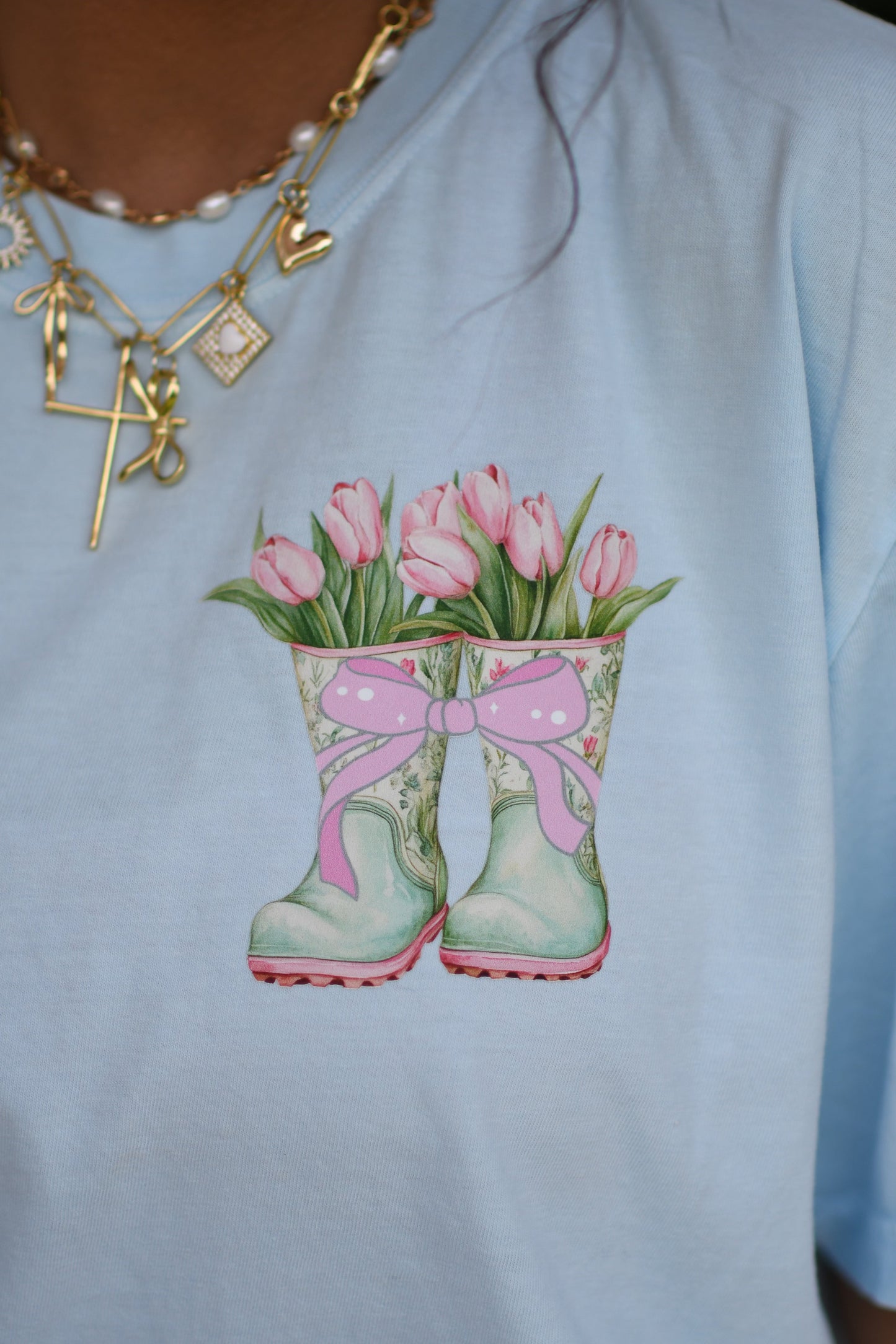 Petals and pretty things tee 