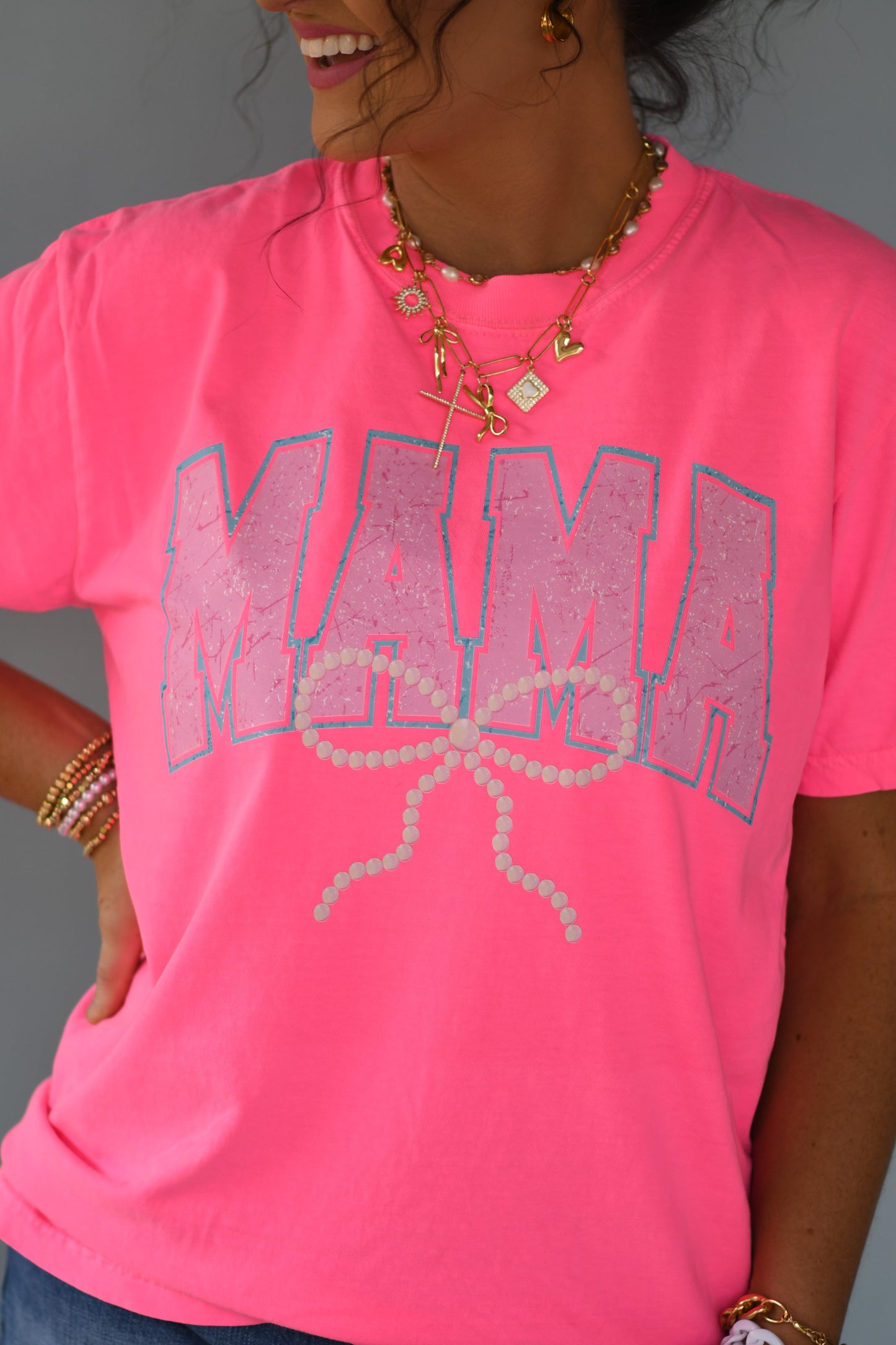Mama neon pink bow tee